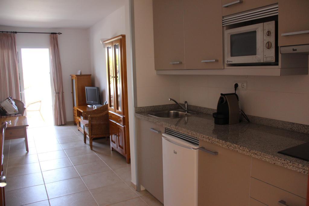 Apartamento Es Calo Oda fotoğraf